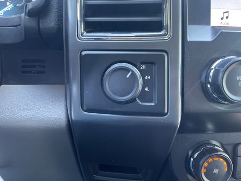 Used 2019 Ford F150 XLT w/ Equipment Group 301A Mid AWD/4WD image 37