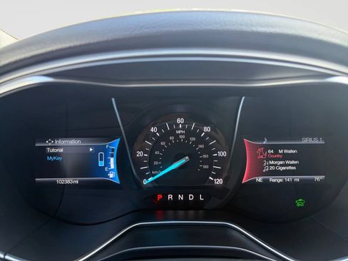 Used 2018 Ford Fusion Energi SE FWD image 32