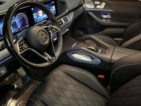 New 2026 Mercedes-Benz Maybach GLS 600 4MATIC image 4