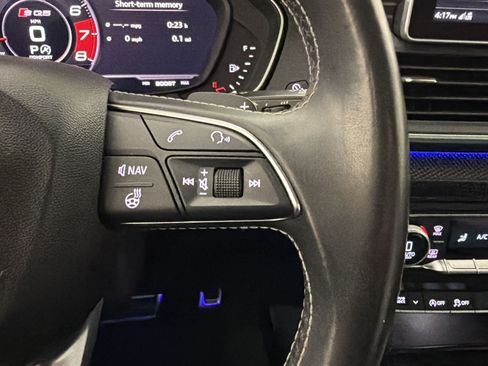 Used 2018 Audi SQ5 Prestige w/ Prestige Package AWD/4WD image 21