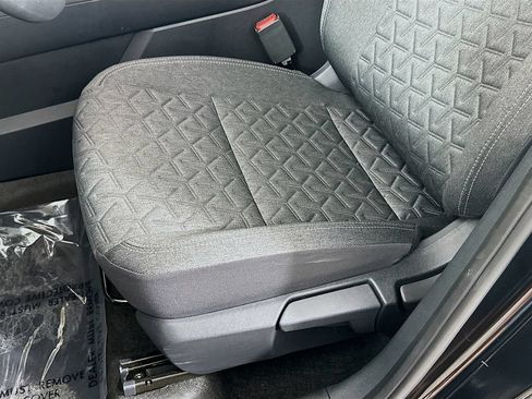 Certified 2026 Nissan Kicks SV w/ SV Premium Package AWD/4WD image 27