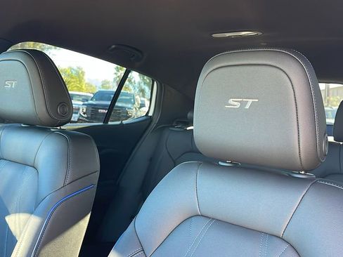 New 2026 Buick Envista Sport Touring w/ Convenience I Package image 12