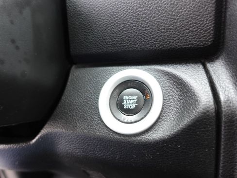 Used 2018 RAM 1500 Sport w/ Sport Premium Group image 54