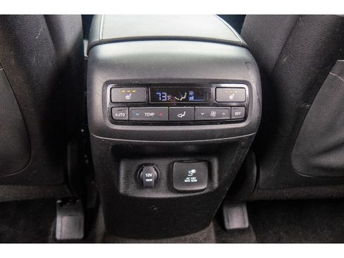 Used 2022 Hyundai Palisade SEL w/ 8P Bench Seat Package AWD/4WD image 20