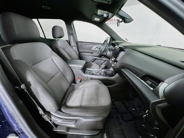 Used 2023 Chevrolet Traverse LT AWD/4WD image 40