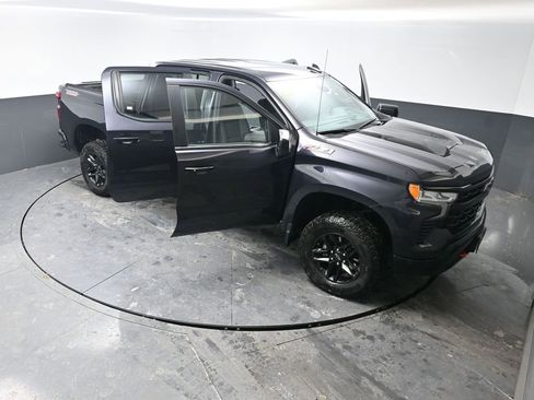 Used 2024 Chevrolet Silverado 1500 LT Trail Boss w/ Convenience Package II image 61