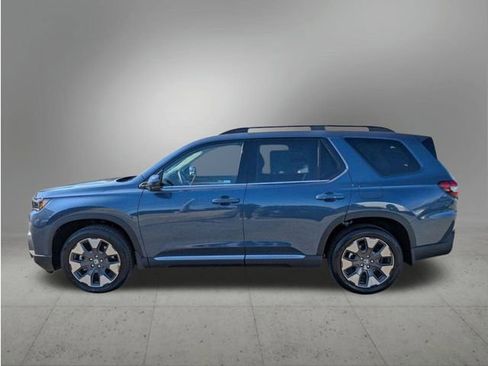 New 2026 Honda Pilot Touring image 2