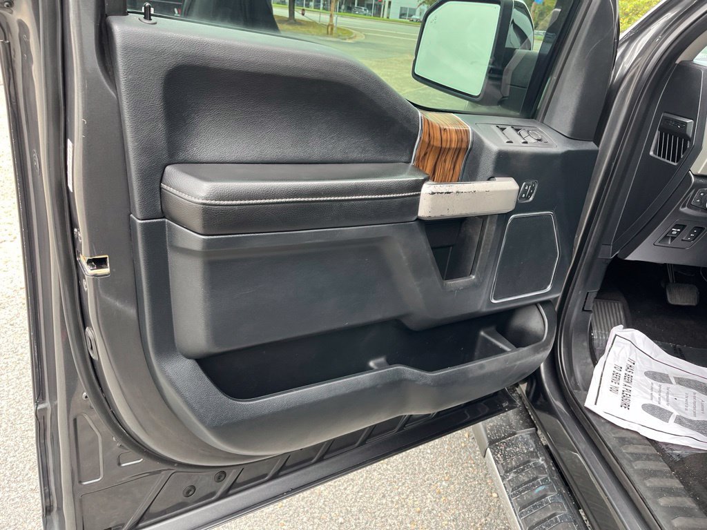 Used 2019 Ford F150 Lariat AWD/4WD image 25