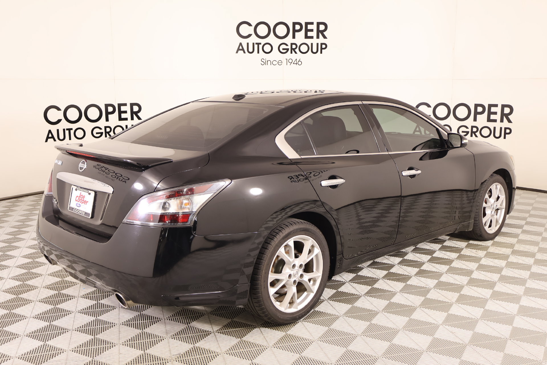 Used 2013 Nissan Maxima 3.5 SV w/ Premium Pkg FWD image 22