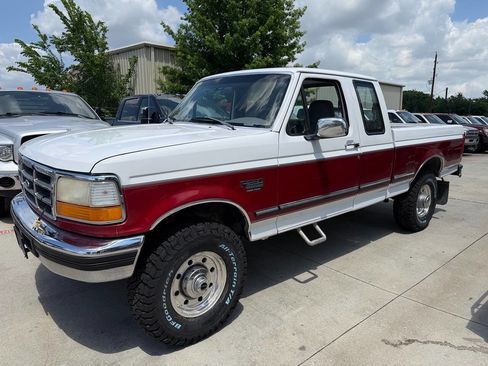 Used 1997 Ford F250 XLT AWD/4WD image 1
