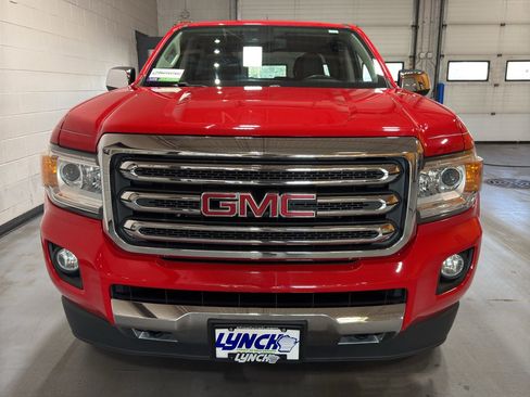 Used 2015 GMC Canyon SLT w/ Driver Alert Package image 9
