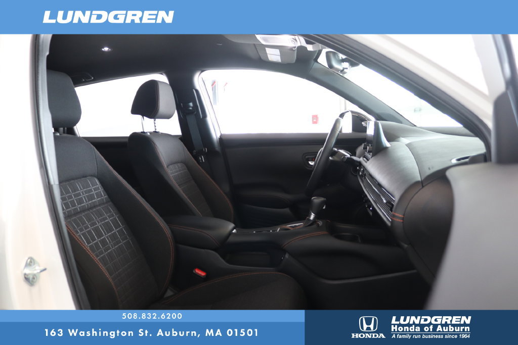 Used 2024 Honda HR-V Sport image 16