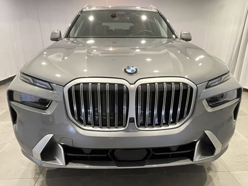 Used 2026 BMW X7 xDrive40i AWD/4WD image 2
