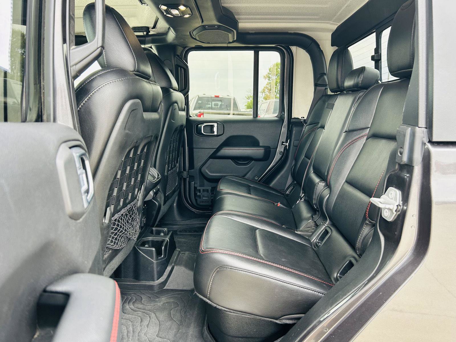Used 2020 Jeep Gladiator Rubicon AWD/4WD image 26