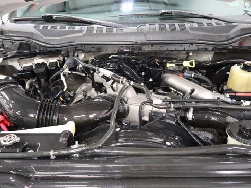 Used 2019 Ford F250 XLT w/ XLT Premium Package AWD/4WD image 77