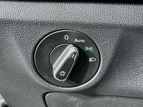 Used 2025 Volkswagen Jetta S FWD image 17