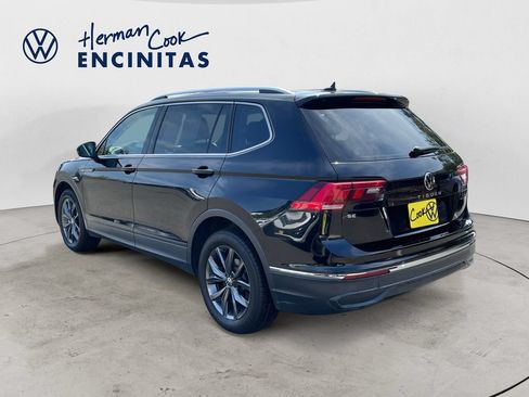 Certified 2022 Volkswagen Tiguan SE FWD image 3