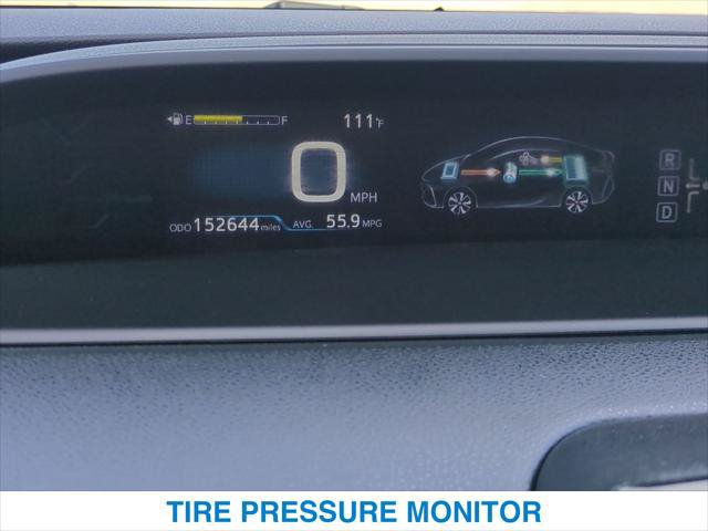 Used 2017 Toyota Prius Prime Plus w/ Preferred Accessory Package FWD image 16