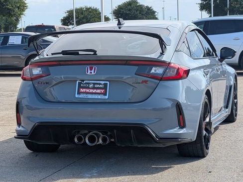 Used 2024 Honda Civic Type R image 4
