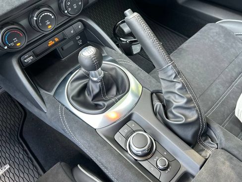 New 2026 MAZDA MX-5 Miata RF Club w/ Weather Package RWD image 19