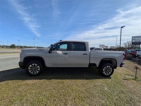 New 2026 Chevrolet Silverado 2500 Custom w/ Custom Value Package image 6