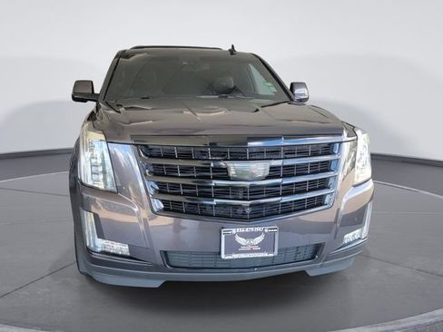 Used 2016 Cadillac Escalade ESV Premium AWD/4WD image 3