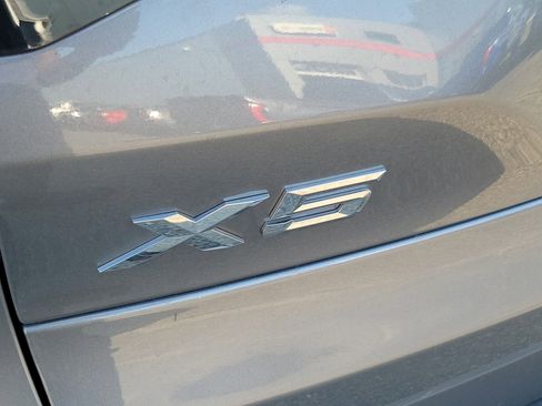 Used 2025 BMW X5 xDrive40i w/ Premium Package image 7