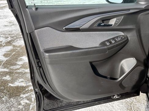 Used 2023 Chevrolet TrailBlazer LT image 14