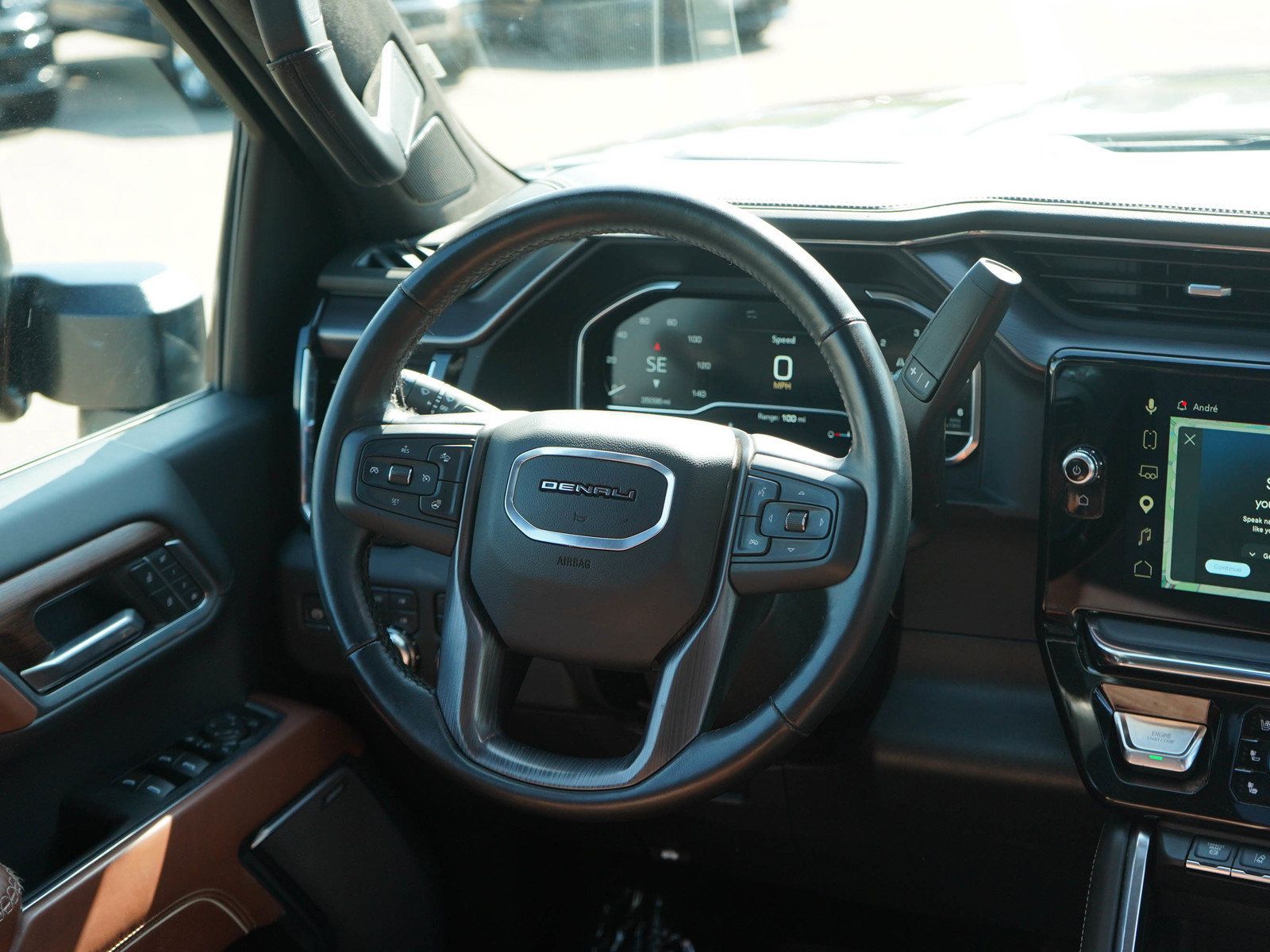 Used 2025 GMC Sierra 2500 Denali Ultimate AWD/4WD image 14