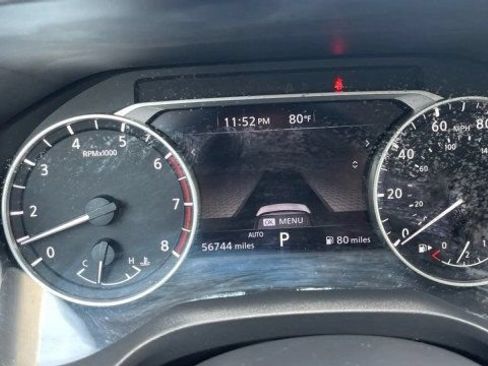 Used 2022 Nissan Rogue SV AWD/4WD image 20