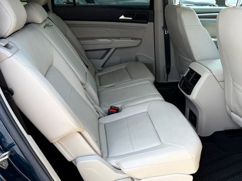 Used 2023 Volkswagen Atlas SEL AWD/4WD image 20