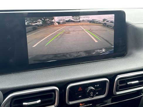 Used 2026 Nissan Sentra SR w/ Floor Mat Package FWD image 22