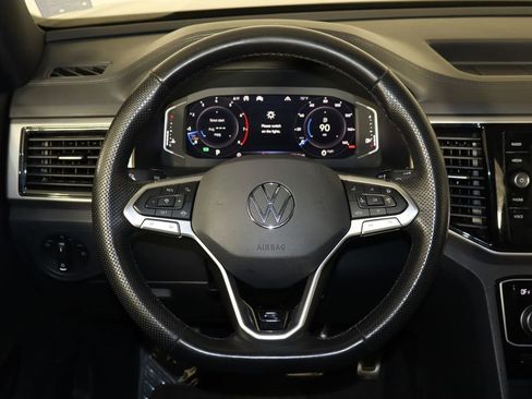 Used 2020 Volkswagen Atlas Cross Sport SEL R-Line AWD/4WD image 7