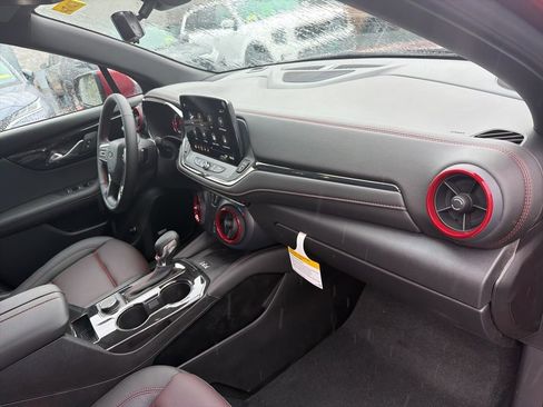 New 2025 Chevrolet Blazer RS w/ Driver Confidence II Package image 21