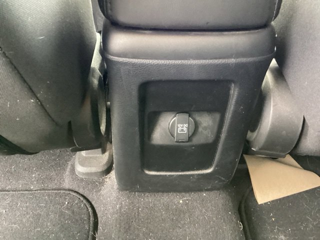 Used 2018 Dodge Journey SE w/ Connectivity Group FWD image 18