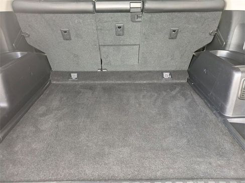 Used 2024 Toyota 4Runner TRD Off-Road Premium image 27