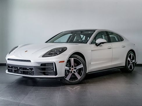 Certified 2025 Porsche Panamera 4 AWD/4WD image 1