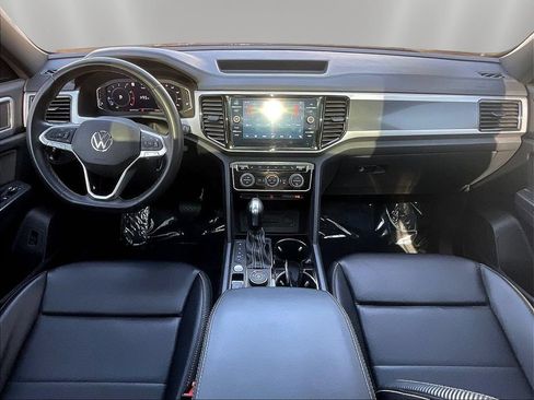 Used 2023 Volkswagen Atlas Cross Sport SEL AWD/4WD image 7