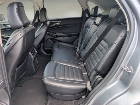 Used 2022 Ford Edge SEL AWD/4WD image 11