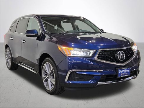 Used 2017 Acura MDX w/ Technology & Entertainment image 7