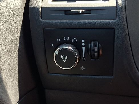 Used 2012 Dodge Challenger SXT Plus RWD image 25