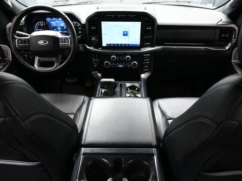 Used 2022 Ford F150 XLT w/ Equipment Group 302A High image 13