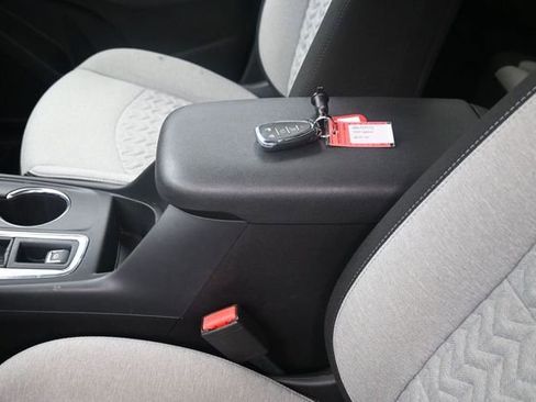Used 2024 Chevrolet Equinox LT AWD/4WD image 9