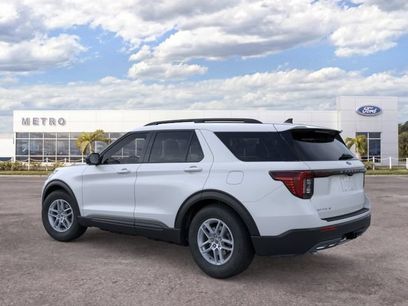 New 2026 Ford Explorer Active w/ Active Comfort Package