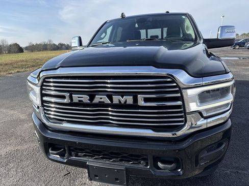 Used 2024 RAM 2500 Laramie image 37