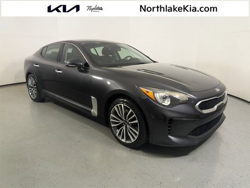 Used 2019 Kia Stinger Base image 1