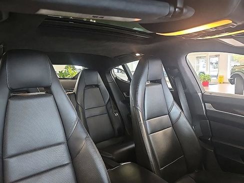Used 2010 Porsche Panamera Turbo AWD/4WD image 33