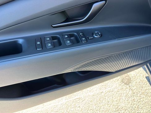 New 2026 Hyundai Elantra SEL Sport Premium image 9