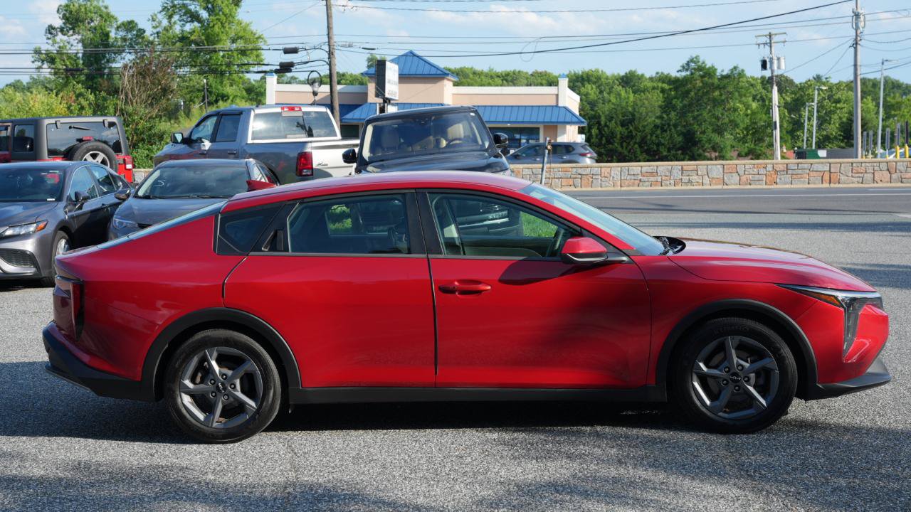 Used 2025 Kia K4 FWD image 4
