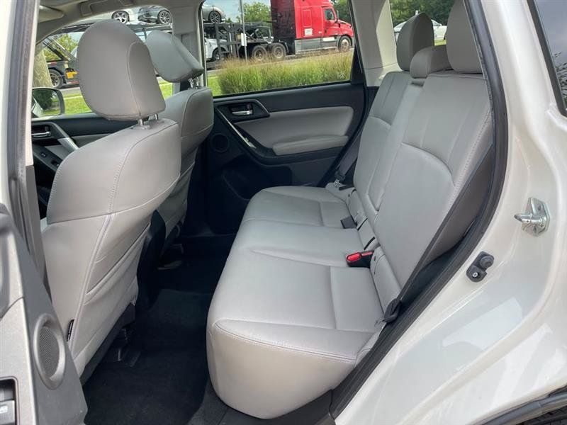 Used 2015 Subaru Forester 2.5i Touring w/ Eyesight & Navigation System AWD/4WD image 14